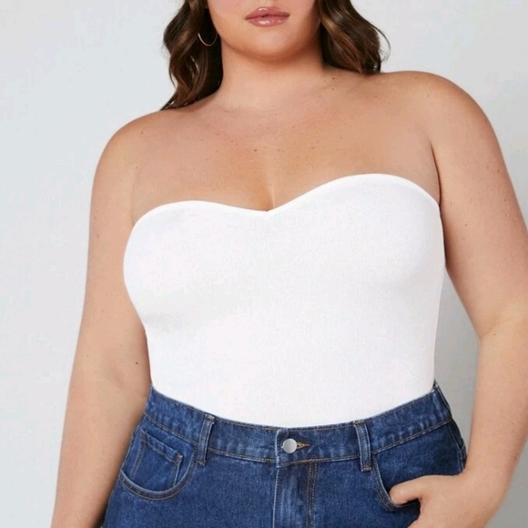 Sexy Plus Size White Tube Top - Picture 2 of 4